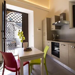 https://la-palma-studios.sicilyhotelsitaly.net
